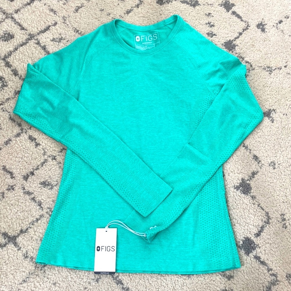 FIGS women’s underscrub long-sleeve